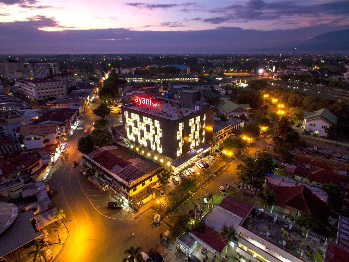 Ayani Hotel Banda Aceh Bagian luar foto